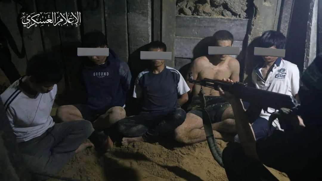 รัตน์ในฐานะ สส.พรรคก้าวไกล ขอเรียกร้องไปยังกระทรวงการต่างประเทศ โดยท่านรองปานปรีย์  ให้ดำเนินการช่วยเหลือคนไทยที่ไปทำงานใน #อิสราเอล ที่ถูกกลุ่ม #ฮามาส จับไป บางส่วน คืนอิสรภาพโดยเร็วค่ะ

และขอแสดงความห่วงใยกับผู้บาดเจ็บค่ะ