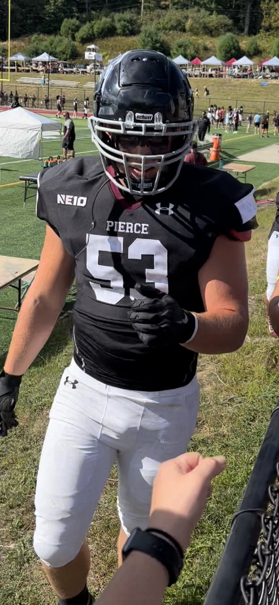 AFurnoC4's tweet photo. Franklin Pierce Football Freshman Season 8 https://t.co/eSSLM6p2A0