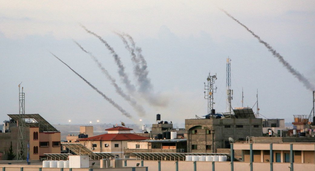 HILO No es el objeto de este reporte competir con la info que está a disposición sobre lo que está sucediendo ahora en Israel  sino dar una perspectiva de los hechos desde lo militar y buscando evitar que mi apoyo a Israel nuble el análisis

a. ¿Qué tan grave es lo que sucede?
1)