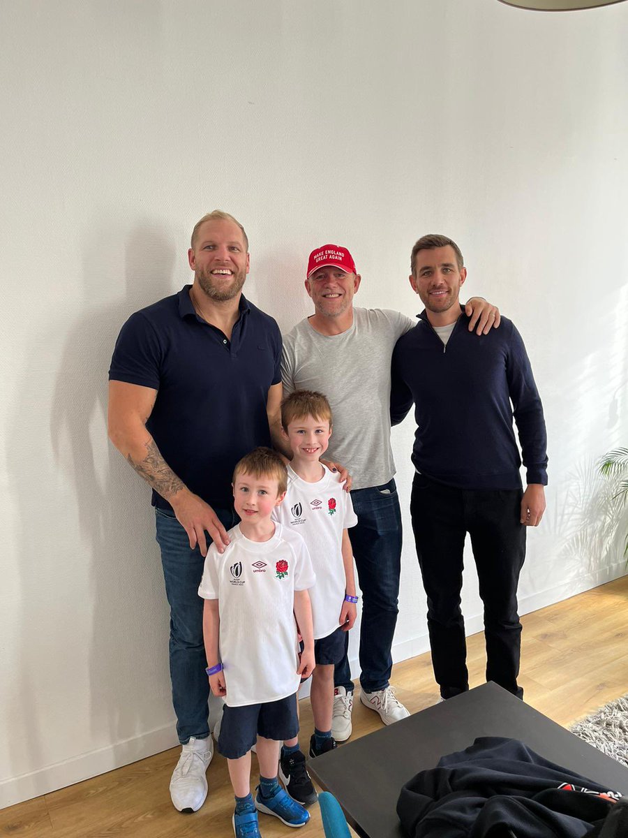Amazing meet-up! 🏴󠁧󠁢󠁥󠁮󠁧󠁿 Thank you 😊 <a href="/engrugbytravel/">England Rugby Travel</a> <a href="/jameshaskell/">James Haskell</a> <a href="/miketindall13/">Mike Tindall</a> <a href="/AlexPayneTV/">Alex Payne</a> #heros #inspiring