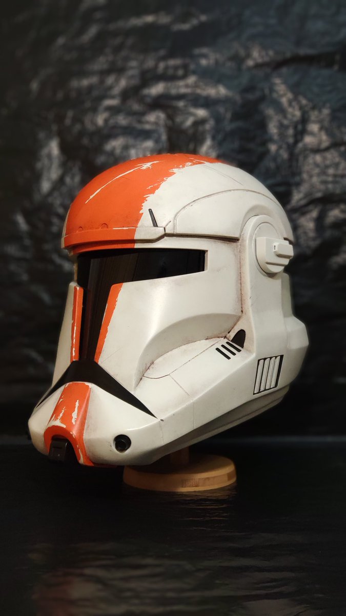 PropsMy's tweet image. I present for you my last work the Clone Commando helmet in the colors of the character RK-1138, also known as Delta Three-Eight or the Boss.
.
#clonecommando #boss #clonewar #cosplay #bestfilament #mycosplayprops #starwars #starwarstoys #starwarsclonewars #starwarscollector