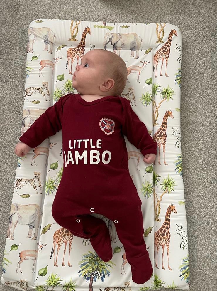asmith14x34fg's tweet photo. @JamTarts @loveholidays First derby day 🤍 #jamtarts https://t.co/xCQo4Xjt3I