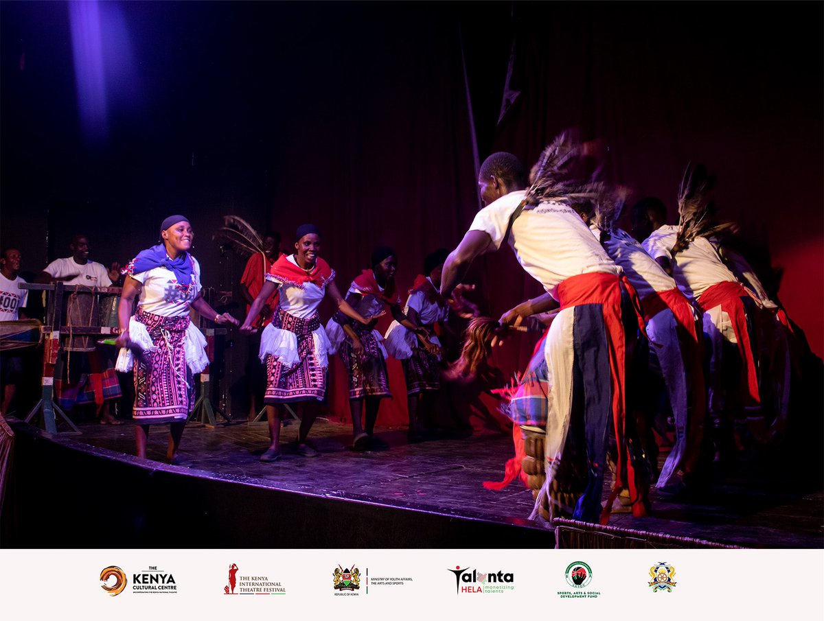 kitfest_ke's tweet photo. The Mombasa showcase commenced on its first day with an enchanting performance that combined storytelling, music, and dance by Gonda Asili at the Little Theatre Club in Mombasa.
#CountyTheatreFiesta
#TalantaHela
#KITFest2023
#TwendeTheatre
#MOYASA
#SASDF
#MMSAdvocates https://t.co/mG1hSJikwH