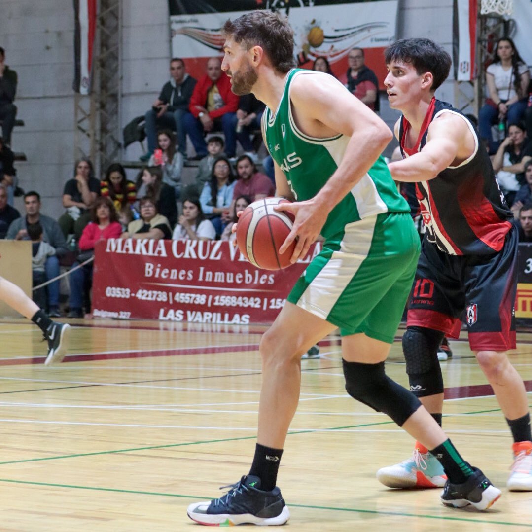 Atenas_oficial's tweet photo. 🏀 VICTORIA EN LAS VARILLAS

Atenas derrotó 86 a 59 a Almafuerte en un encuentro amistoso. Agradecemos a todos por el trato y la atención recibida. Hoy a las 20, el Griego enfrentará a San Isidro en el cierre de la Copa Amistad en San Francisco.

💚🤍
📸 Prensa Almafuerte https://t.co/DMIeh4qlc3