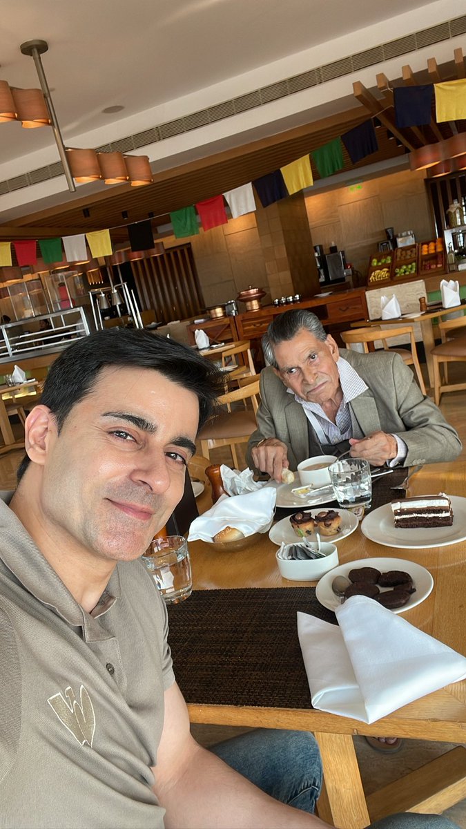 gautam_rode's tweet photo. Lunch date with dad ❤️ https://t.co/IjoSZA4esB