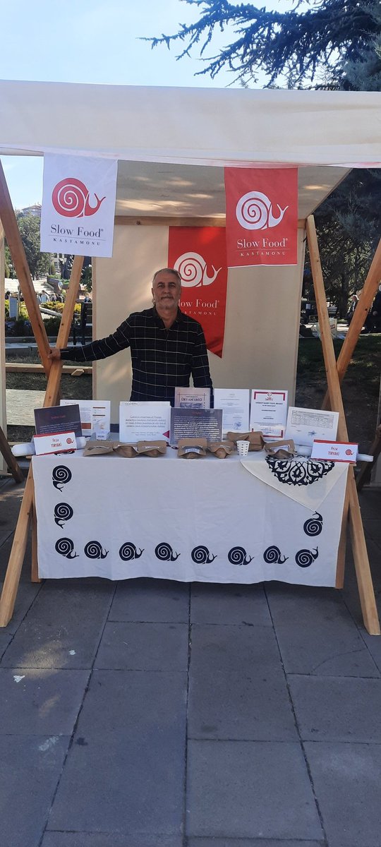 fezatiryaki's tweet photo. Kastamonu Slowfood Yeryüzü Pazarı tezgahımızı bugünde açtık. https://t.co/DK0DjrYjdW