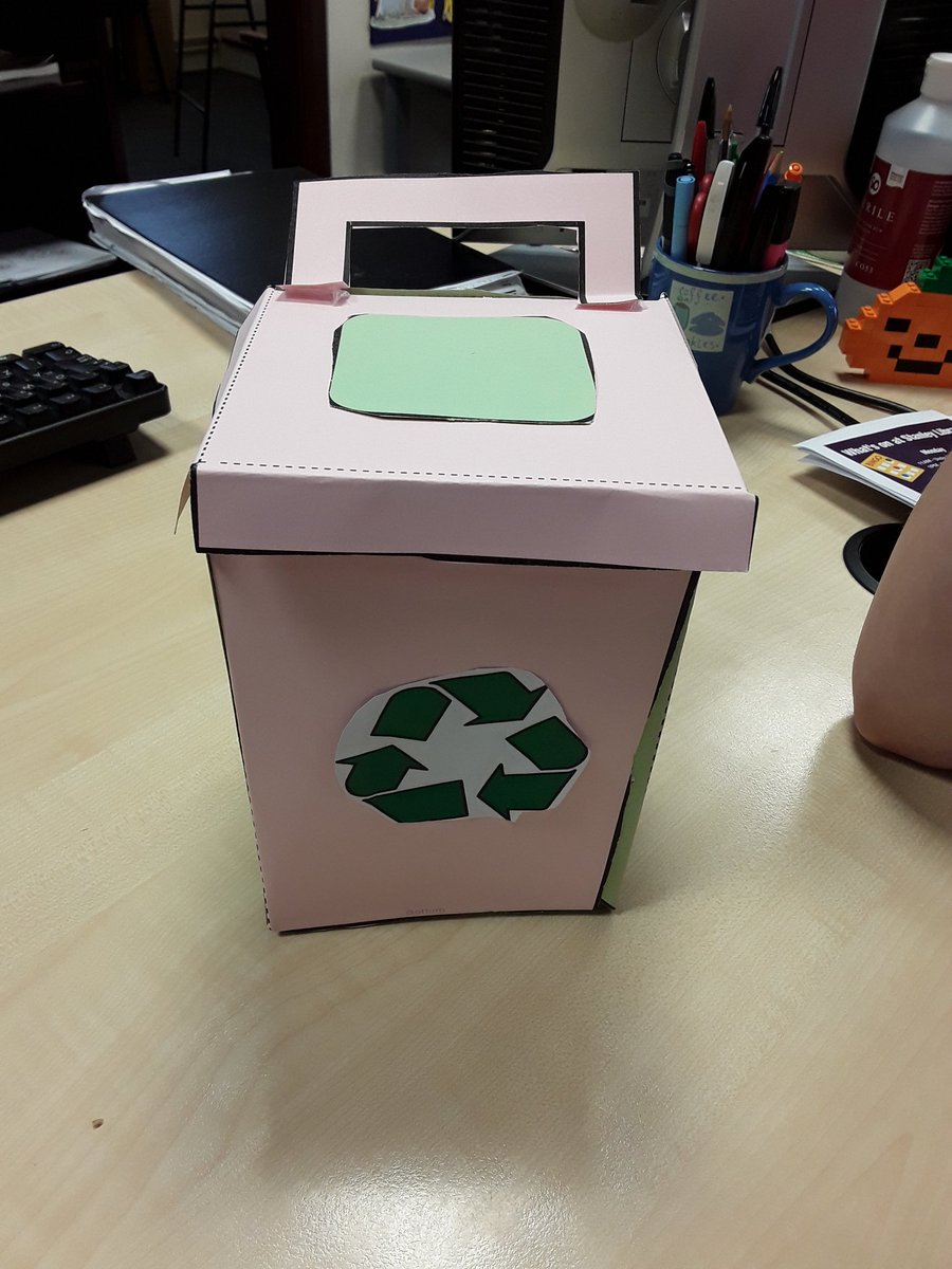 WFlibraries's tweet photo. More #recyclebins made at #StanleyLibrary for #Greenlibrariesweek https://t.co/0Dd9cIG5JT