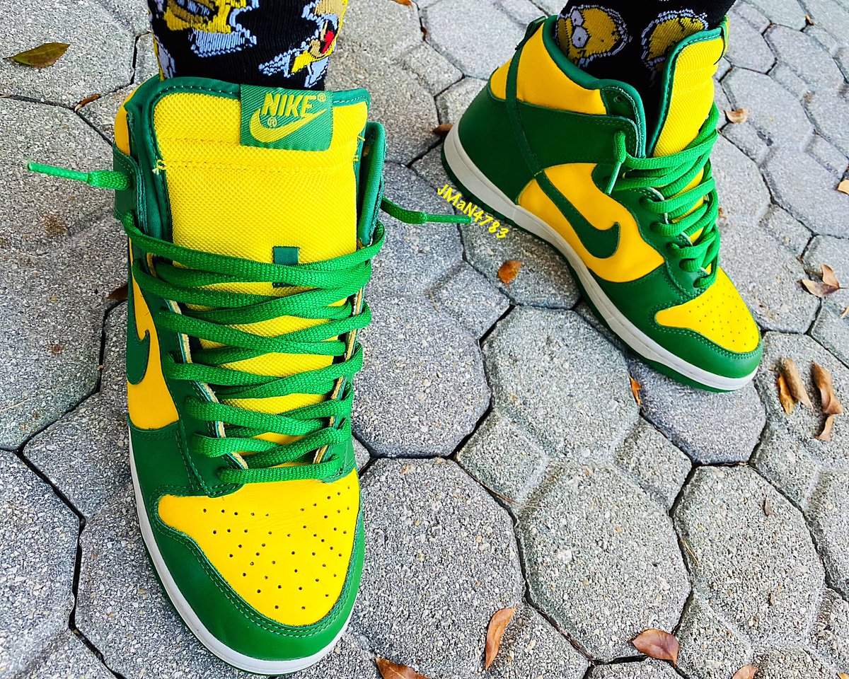 #KoTD #Brazil #NiceKicks #YourSneakersAreDope #WDYWT #SneakerFreakerFam #GOAT #DuNktoBer #NIKE #KixNkarbs #Atmoscollectorsclub  #DunkHigh #TheShoeGame #SNKRSKickCheck #SizeCollections #TheSimpsons #VintageKicks #WearYourDunks #TeamTMCII