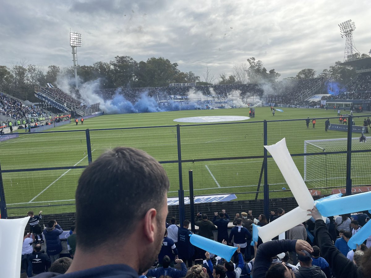 SERÁ POR ESO QUE VOS NUNCA TE PLANTASTEEE