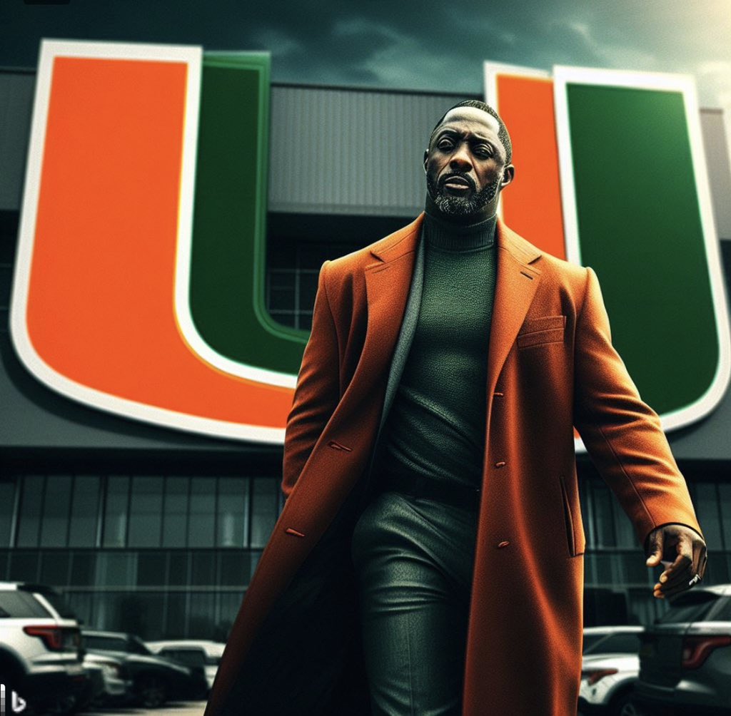 GameDay!!!! 🔥🔥🔥🔥 #TheU #MiamiNights #Luther