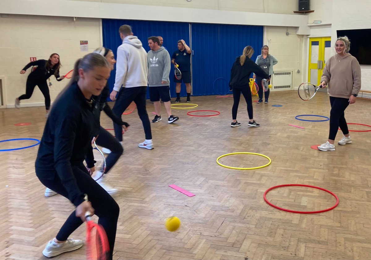 Topcatcardy66's tweet photo. 16 more enthusiastic teachers trained up in Scunthorpe to deliver tennis opportunities in their primary schools #ltalincs #ltayouthschools 👏 https://t.co/UPs7KYrus5
