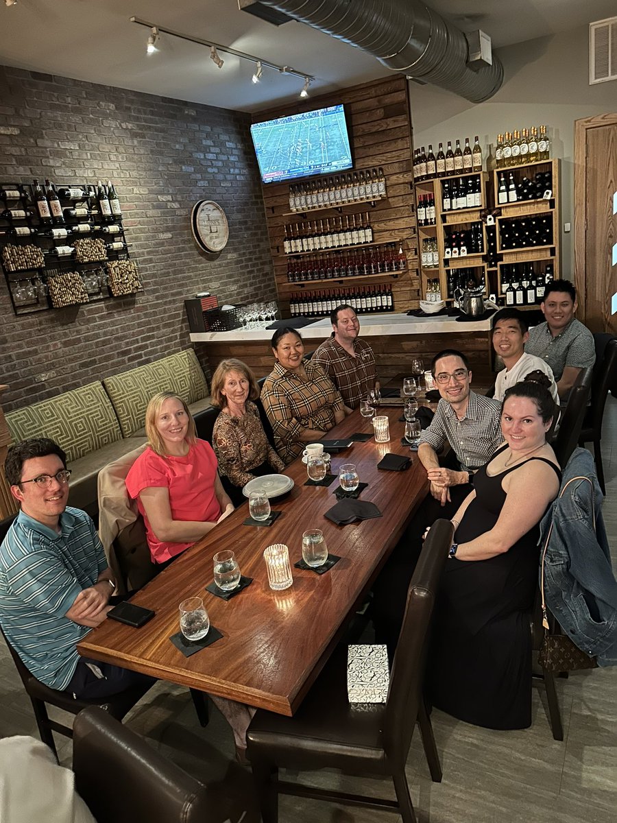 JRevRad1's tweet photo. Thank you so much @EVMSrad for inviting me to be 🫀+ 🫁 Visiting Professor 😊 The residents survived my 6 hours of lectures and case conferences #raded 😮💨 Got to spend time with my #RadFamily ❤️ 💕 and we scored 💯 x 2 on karaoke 🎤 https://t.co/pcTyhpkh3l