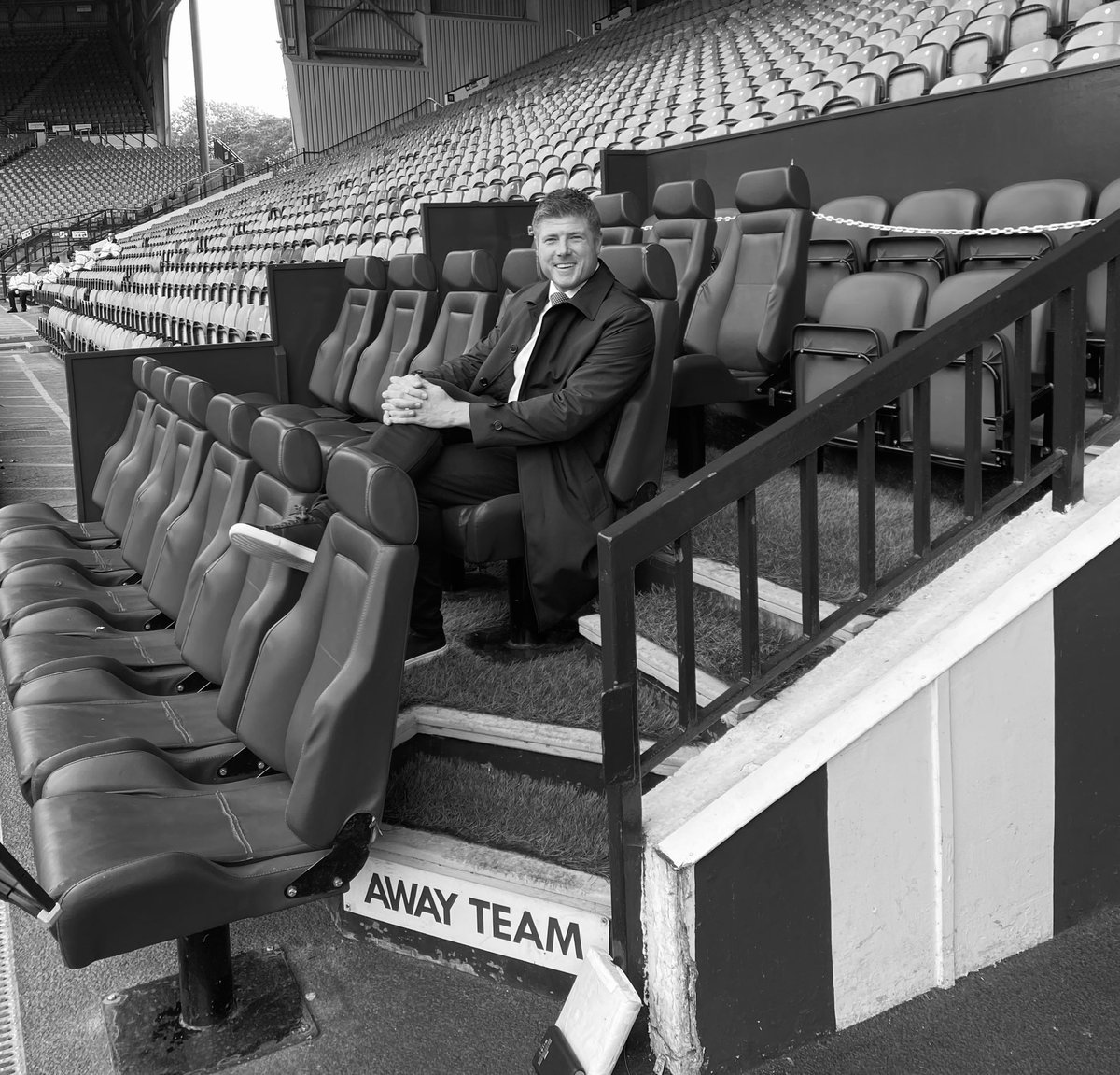 Neil Mellor tweet media