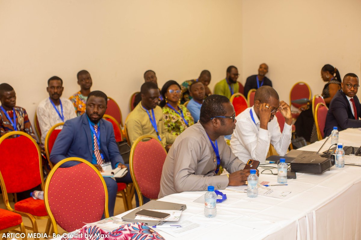 Justicebj229's tweet photo. 📷 Dernier jour riche en échanges au Colloque sur la Modernisation de la Justice au Bénin ! Des idées innovantes, des solutions prometteuses, et des engagements pour une justice plus efficace.
Merci à tous les participants !
📷📷 #JusticeBénin #Colloque2023 https://t.co/OL1CMEpbiC