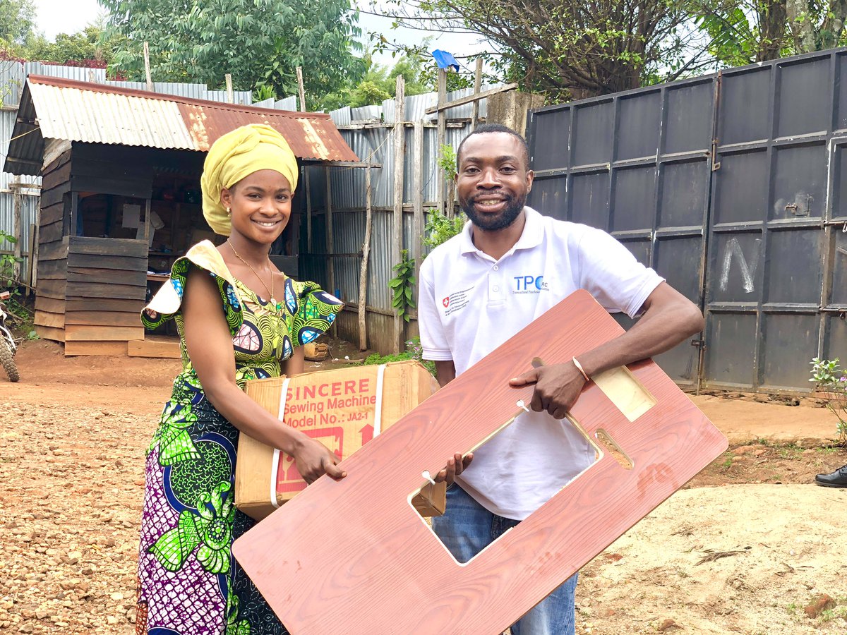drc_tpo's tweet photo. Kalehe:
✅Des membres de 4 groupes de soutien mutuel formés en études d’opportunités d’emplois bénéficient d’un appui en activités génératrices des revenus dans différentes filières.
✅Par #tpodrc avec l’appui financier de @SwissDevCoop #DDC https://t.co/9QSVYtxdG3