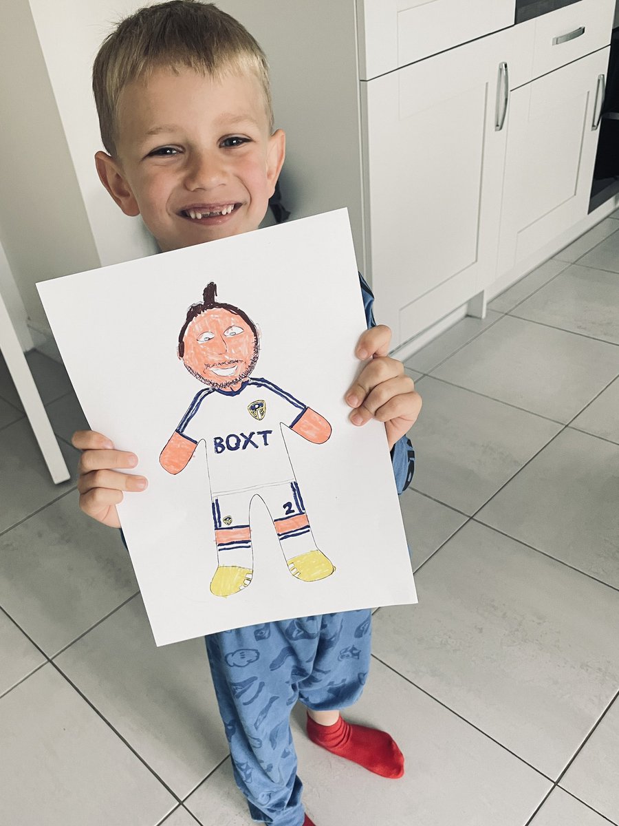 Official_RobC_8's tweet photo. This one is hoping that @lukeayling_8 is starting today!
Whomp there it is has already been on 3 times this morning. 
#favouriteplayer
#lufc
#mot https://t.co/GpkyiLtfDw