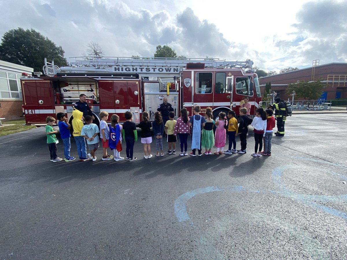Mrs_Lasky's tweet photo. Safety Day at WCB for Respect Week! Thank you for all that you do for our community! #wcbpride https://t.co/WvwoRiwr8Z