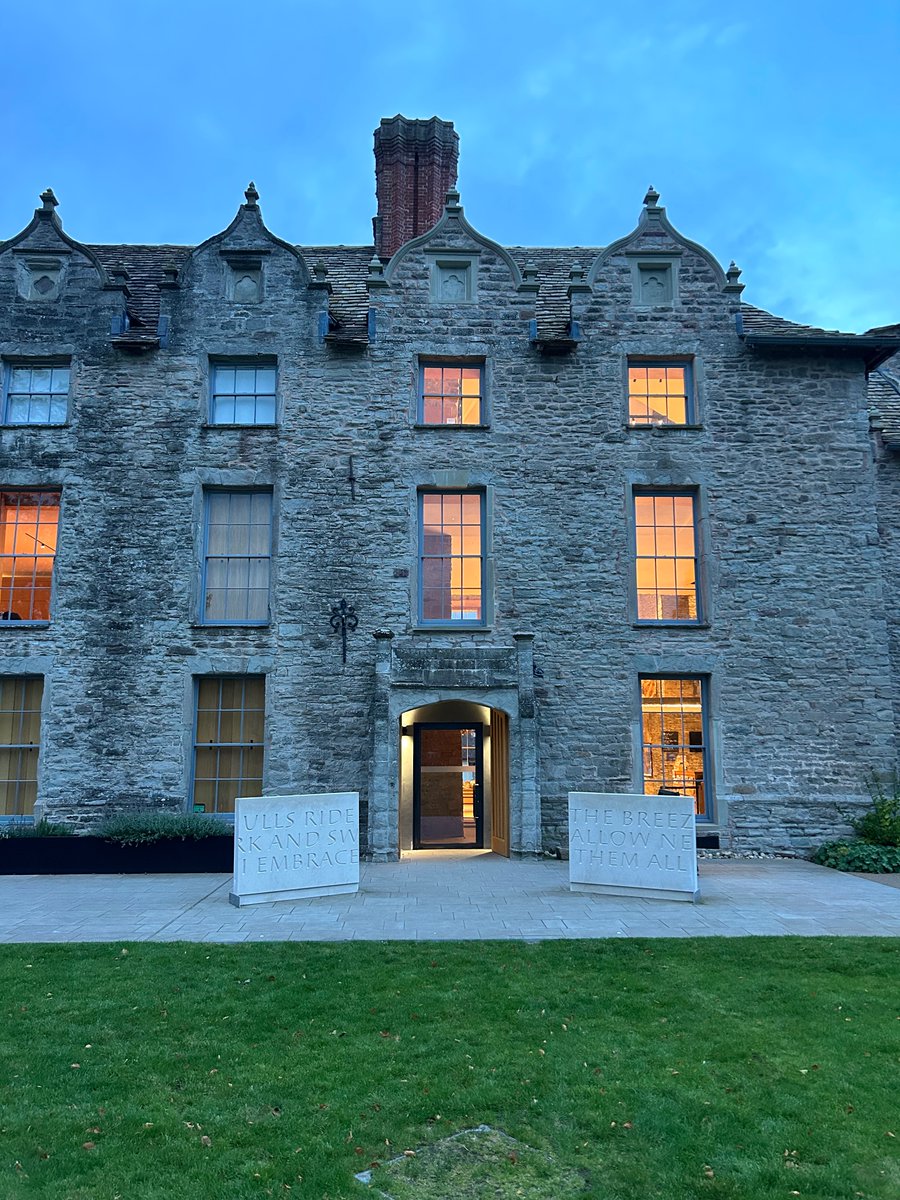 Hay Festival tweet media