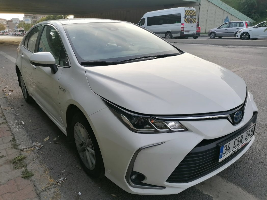 Markaoto1's tweet photo. MARKA OTO DAN 2020 MODEL TOYOTA COROLLA DREAM 1.8 HYBRİD BENZİN OTOMATİK 48BİN KM HATASIZ https://t.co/tADuBKHujy #markaoto #toyota #toyotacorolla #corolla #toyotaclub #dream #toyotaturkiye #corollaclub #hybrid #corollaturkey #corollatürkiye #maltepe #istanbul #türkiye #galeri https://t.co/u3O5V0MHmm