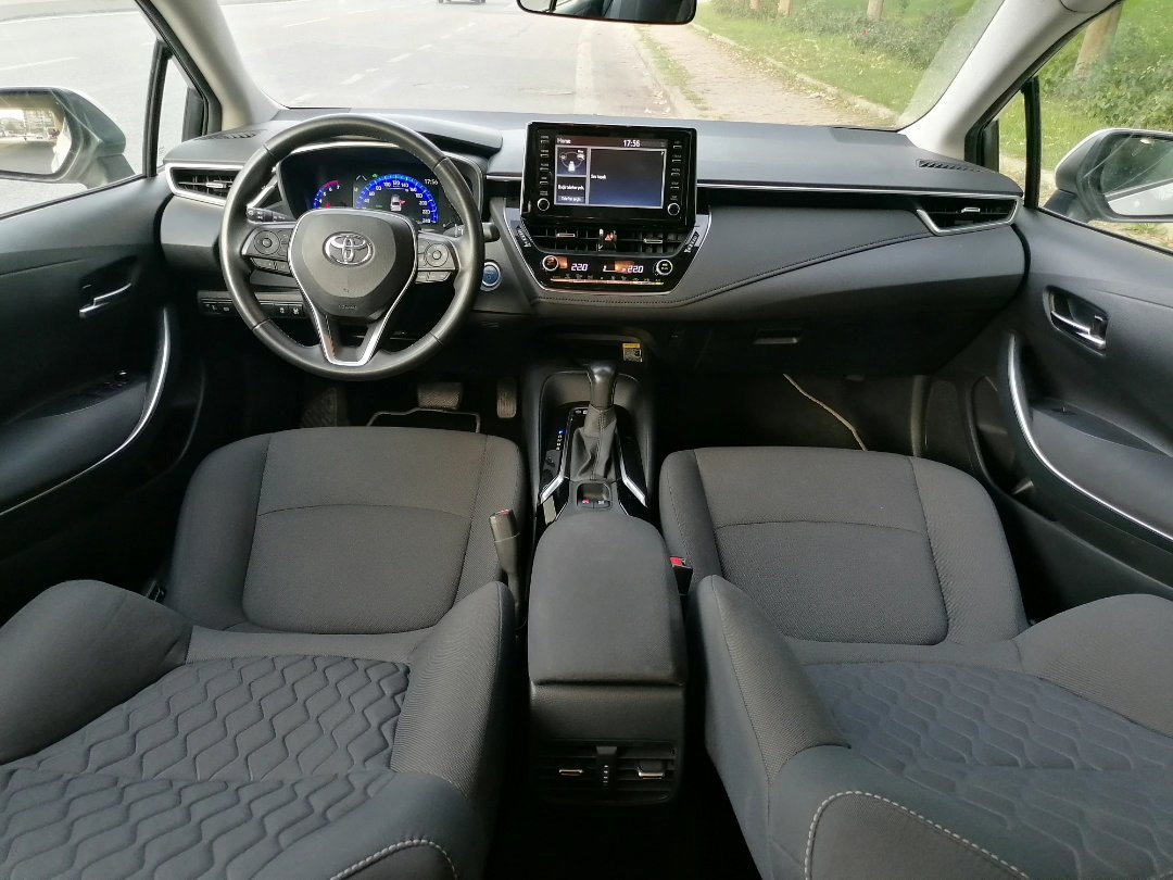 Markaoto1's tweet photo. MARKA OTO DAN 2020 MODEL TOYOTA COROLLA DREAM 1.8 HYBRİD BENZİN OTOMATİK 48BİN KM HATASIZ https://t.co/tADuBKHujy #markaoto #toyota #toyotacorolla #corolla #toyotaclub #dream #toyotaturkiye #corollaclub #hybrid #corollaturkey #corollatürkiye #maltepe #istanbul #türkiye #galeri https://t.co/u3O5V0MHmm