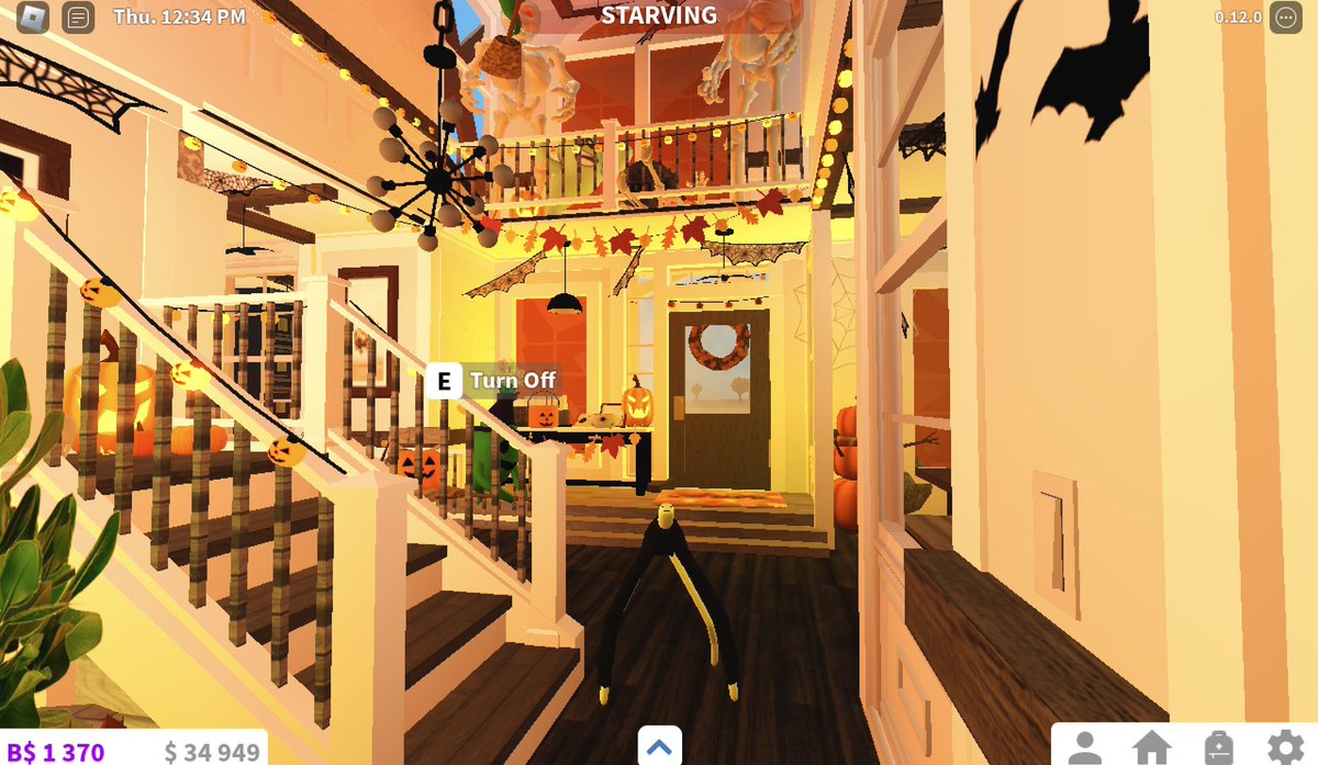 charr0001's tweet photo. me in my bloxburg era bc #royalloween isnt out https://t.co/JZmbGMdGhY