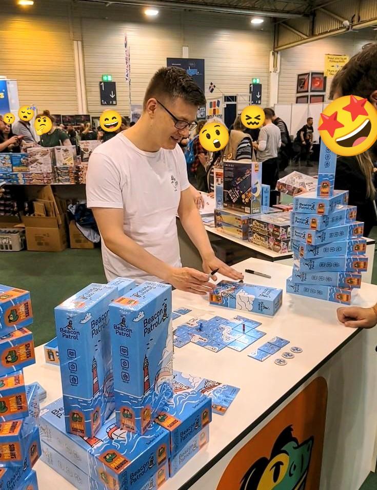 Had a great time at the @Pandasaurusgame booth yesterday ☺️

It was so lovely meeting Beacon Patrol fans and as you can see everybody else had a lot of fun too 😄

Thanks to all of you who paid me a visit 🥰

#boardgames #tabletopgames #SPIEL23