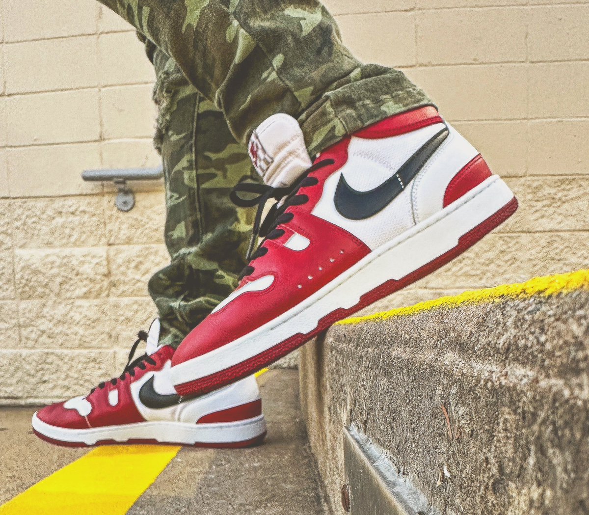 Mr_Miller1's tweet image. About last night…⁣⁣⠀
⁣⁣⠀
Ya these turned a few heads..⁣⁣⠀
⁣⁣⠀
Can’t thank @x_juanwilson enough for his amazing work on these… Please go give him a follow right now…⁣⁣⠀
⁣⁣⠀
#macattack #johnmcenroe #nikemacattack #nike #sneakerhead #kicks #snkrskickcheck