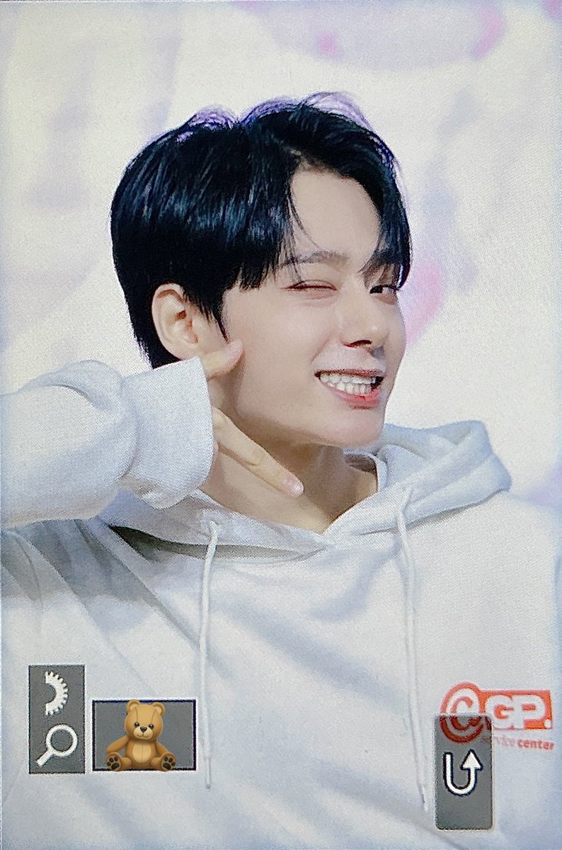 MacaronNounours's tweet photo. 231007 #원어스 #환웅 #ONEUS #HWANWOONG https://t.co/vP1HgJOP3u