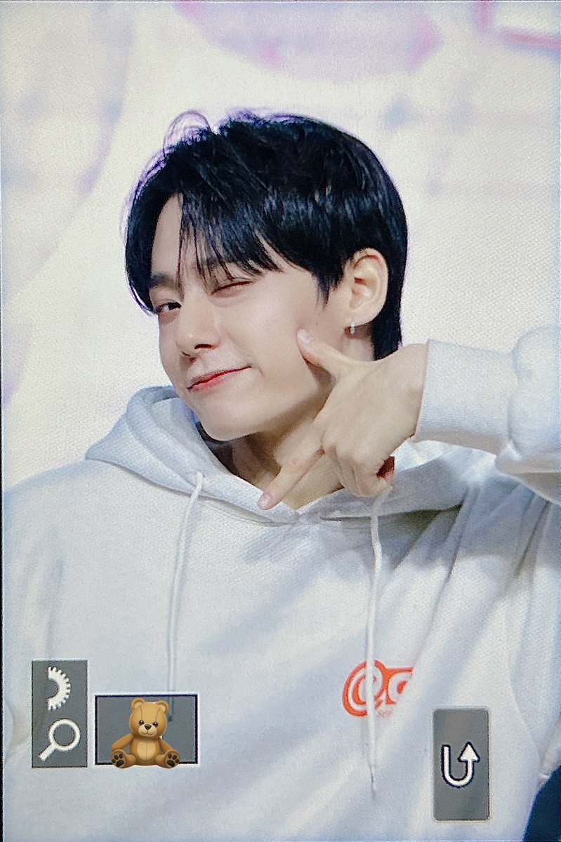 MacaronNounours's tweet photo. 231007 #원어스 #환웅 #ONEUS #HWANWOONG https://t.co/vo7IW7iyKl
