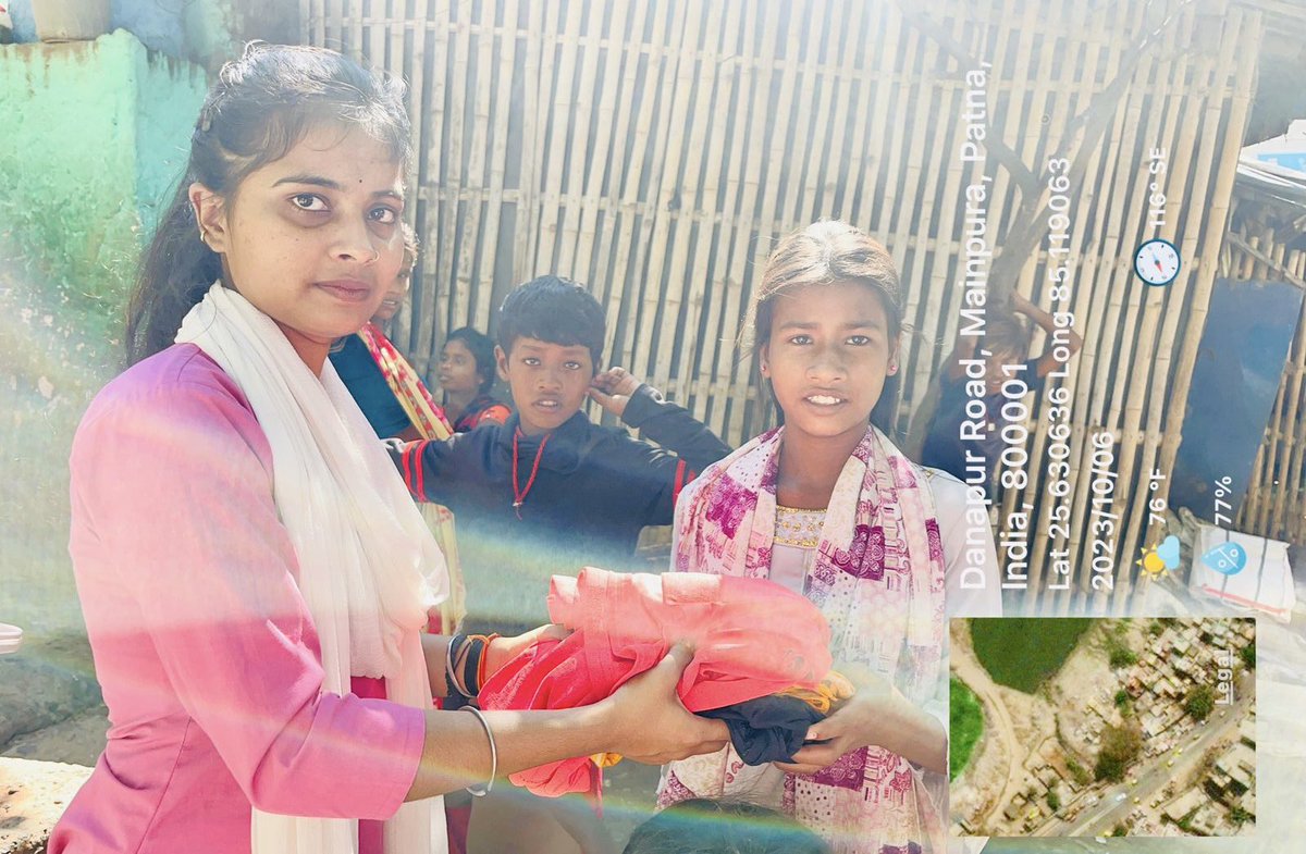 womenite's tweet photo. Distribution of clothes in the Manipura slum area located at Danapura Road as a part of @daanutsav celebrations
Date: 6/10/23 
Team members: Raj Nandini, Shreya and Ankita led by Ayushi Kumari 

#DaanUtsav #JoyOfGivingWeek #clothes #Womenite #ngo #slum #community #support https://t.co/Xu7mEtW8Vv