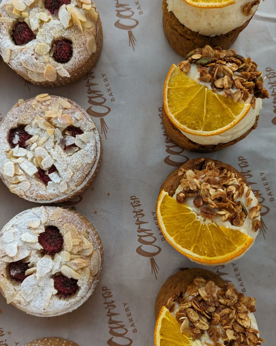 B O N E Y A R D  B A Z A A R

🍩 Nutella, Apple Crumble &amp; custard, Raspberry Jam
🔥 S'more Brownie 
🍓 Raspberry Bakewell 
🎃 Spiced pumpkin Cake (vg)
🍫 Chocolate Tart 
🥕 Carrot &amp; Pecan Cake 
🍥 Cinnamon &amp; Caramel Buns 

Come say hi!