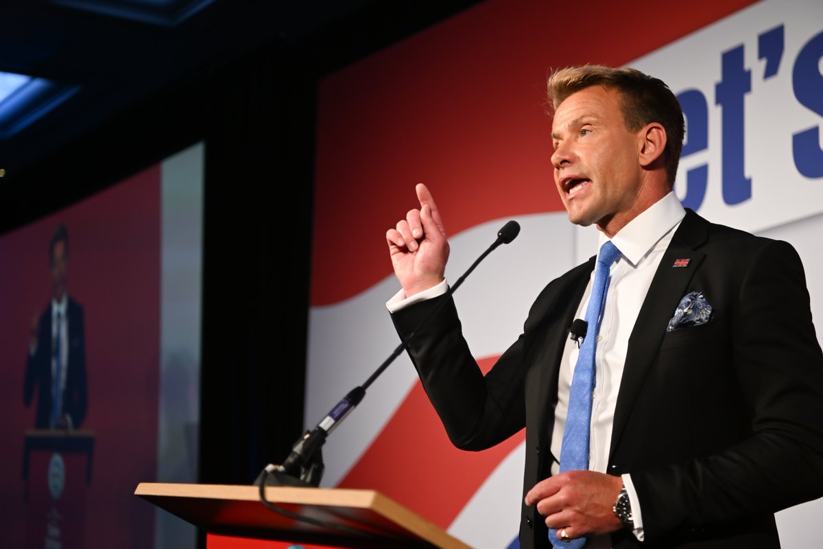reformparty_uk's tweet photo. Some of the best bits from our conference so far!!

 Let’s Save Britain. 

#RFMConf https://t.co/RSpfKnVvX4