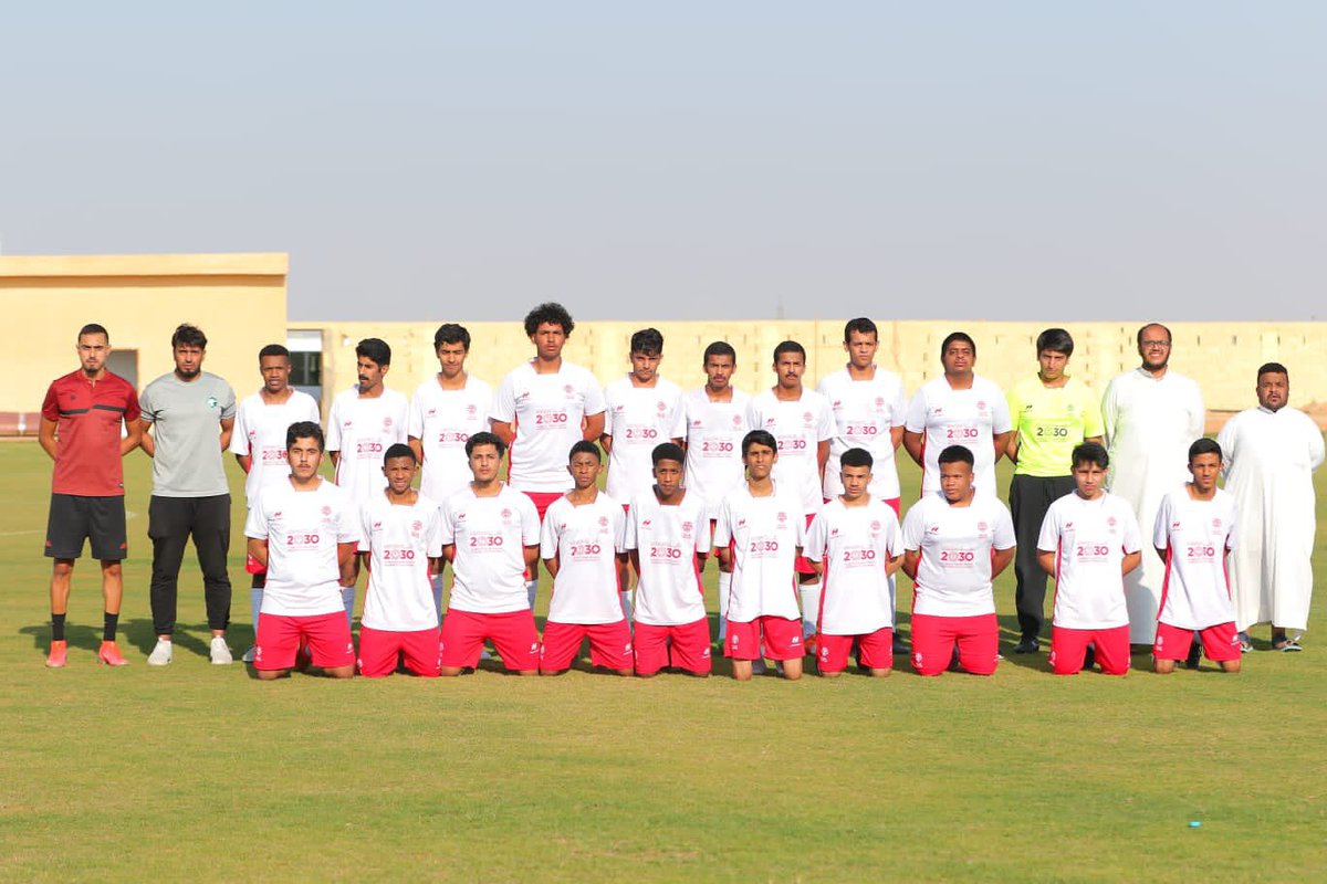 اليوم تنتهي علاقتي الرسمية مع نادي #المحمل كمدير فني للفئات السنية ،
شاكراً الله عز وجل ان وفقني فيما قمت به ومن ثم الشكر لنادي المحمل ولرئيسه ابو نايف وللجهاز الاداري والفني وشكر خاص لاخواني اللاعبين اللي تشرفت بالعمل معهم وارجو ان اكون قد وفقت وإياهم

اسال الله التوفيق لي و لكم