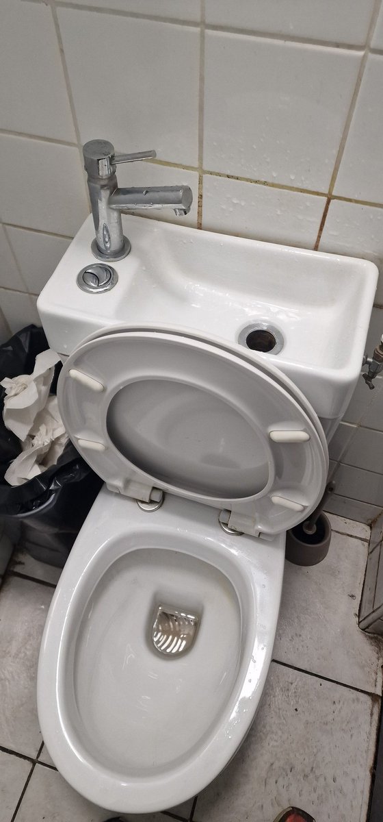 PeRSaM0's tweet photo. Ingeniería Top https://t.co/W6G0kdnDIZ
