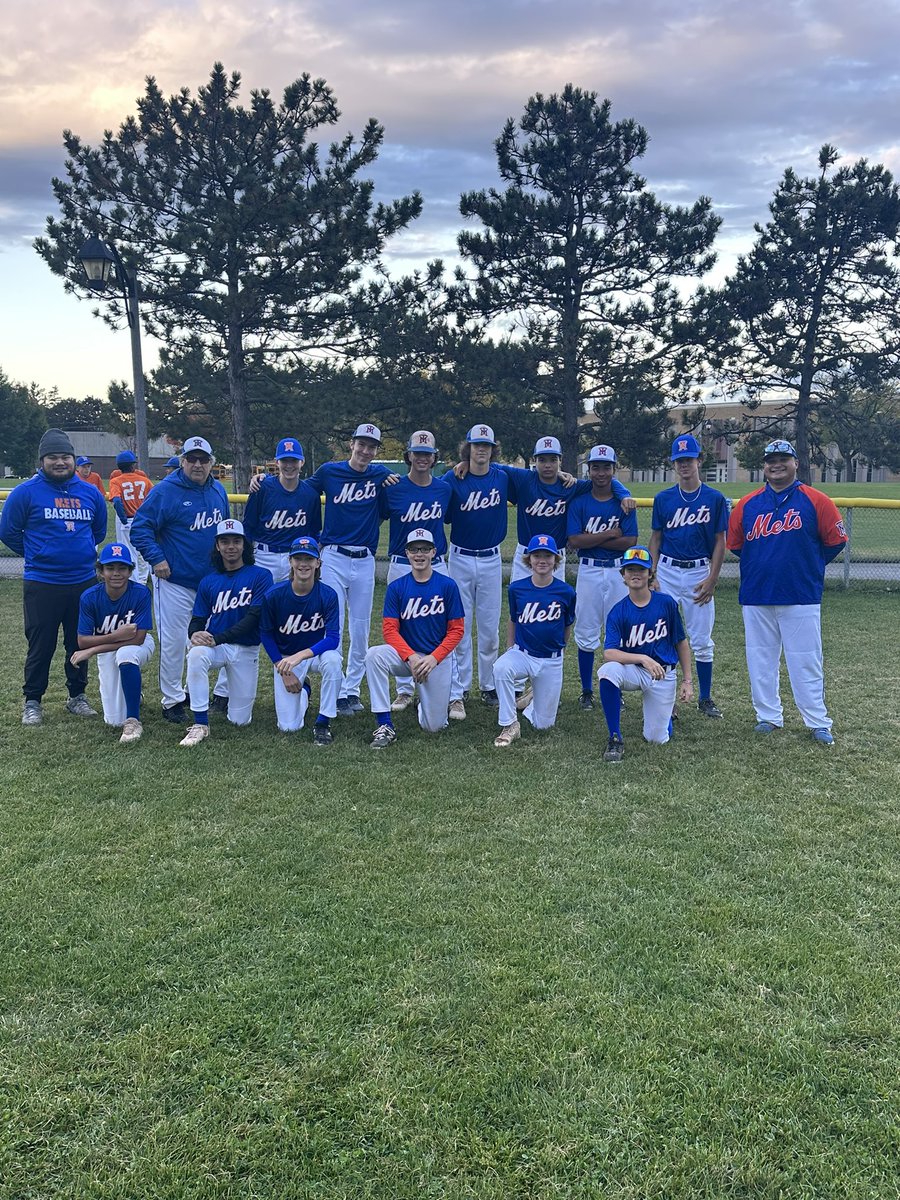 drewroberts42's tweet photo. Team Vavy ready to go for Mets World Series https://t.co/ihGKURf66j