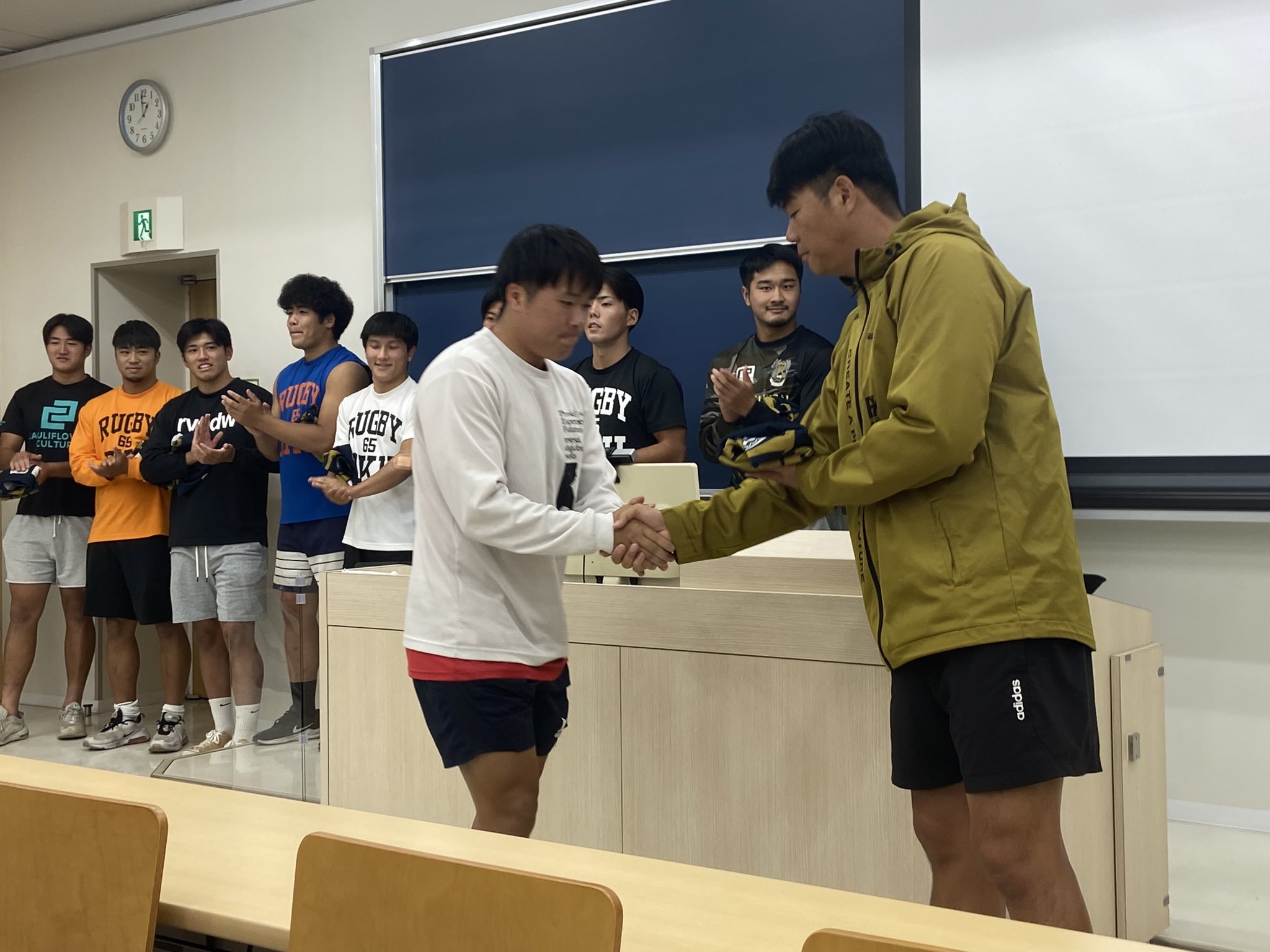 流通経済大学 ラグビー部 ウォームアップウェア L 3年生プロフィール | 流通経済大学ラグビーフットボール部