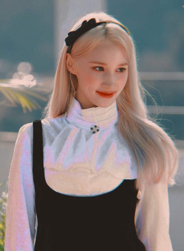 ⠀⠀⠀
𝑷𝒓𝒊𝒏𝒄𝒆𝒔𝒔 𝑹𝒐𝒔𝒊𝒂𝒏𝒂 𝑪𝒉𝒂𝒓𝒍𝒐𝒕𝒕𝒆 𝑭𝒍𝒐𝒓𝒂𝒊𝒔𝒐𝒏 𝒅𝒆 𝑹𝒐𝒔𝒆 𝑹𝒐𝒔𝒆𝒏𝒕𝒊𝒏𝒆

—𝑇ℎ𝑒 𝑅𝑜𝑦𝑎𝑙 𝐴𝑐𝑎𝑑𝑒𝑚𝑦—

𝐶𝑜𝑚𝑖𝑛𝑔 𝑠𝑜𝑜𝑛...
⠀⠀⠀