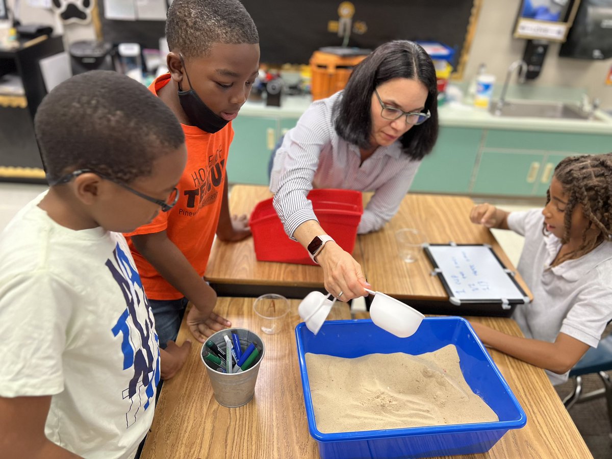 NMalahoo's tweet photo. STEM Friday was an engaging learning experience for the kids as they explored equivalent fractions. 

Thank you to Above and Beyond for Change for breakfast. Huge shoutout to the teachers that helped out today. https://t.co/jUv0c7Pk7k