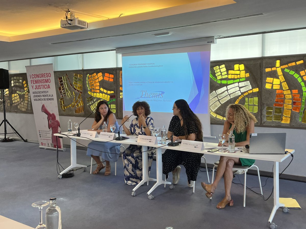 @AdaSantana98 @AngelaAlemany @Paola_Casal_Esc @lauraselenabtz @brendriverg 2a mesa ‘Mujeres jóvenes víctimas de violencia de género y el acceso a la justicia’ con @Carlisvalle, @mdiavel3, Pino Inmaculada De la Nuez Ruiz y moderada por Stella Rovira Pérez🚀