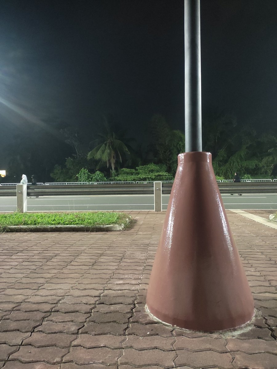 eLBoyKalayo's tweet photo. hanggang kailan ako maghihintay na makasama kang muli sa buhay kung puno ng paghihirap ... https://t.co/3Q3huIRMUL