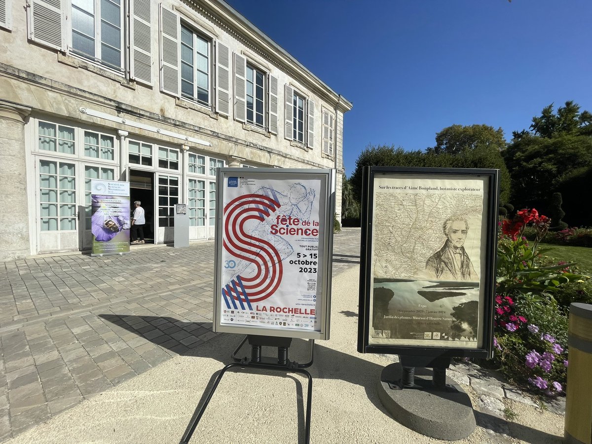 LIENSsCNRSULR's tweet image. Rencontres d’Orbigny 2e édition #SSN17 au @MuseumLR Conférence-Atelier «À LA DÉCOUVERTE DU PHYTOPLANCTON : DIVERSITÉ DES ESPÈCES, RÔLES DANS NOTRE QUOTIDIEN» par Christine Dupuy et Laurent Picot @LIENSsCNRSULR Jean-Paul et Simona Saint-Martin #MNHN #algue #biodiversité #plancton