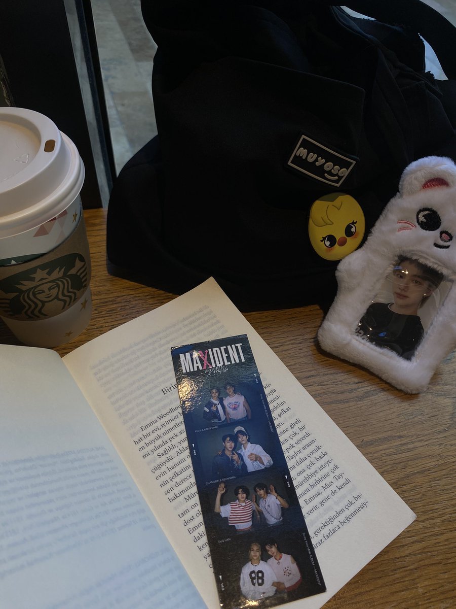 kizlar self date e geldik