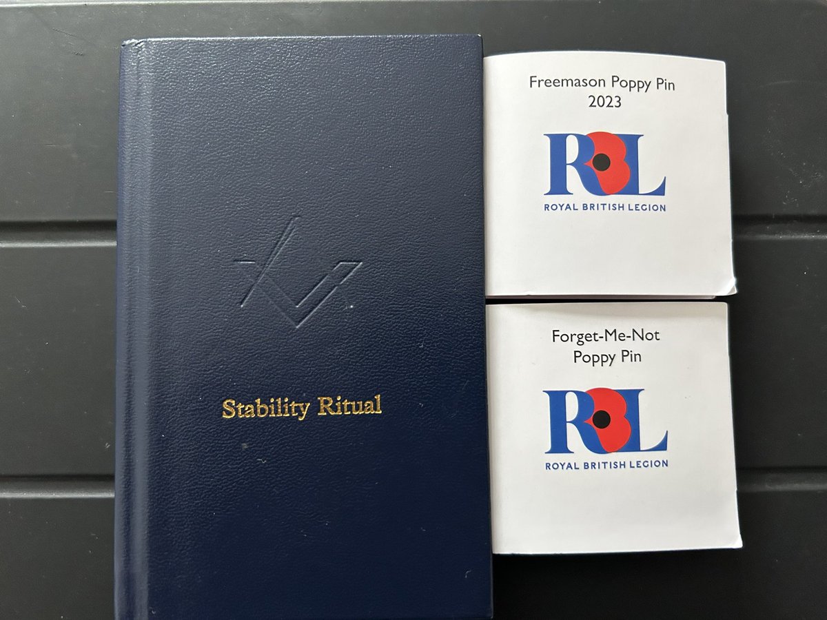 likemindedfree1's tweet photo. Popped into the @FreemasonsHall shop @UGLE_GrandLodge this morning after #LOI and picked up these superb #Poppyappel2023 #Pins @RBLI #Compasses #Forgetmenot https://t.co/jxgpMlgjQQ