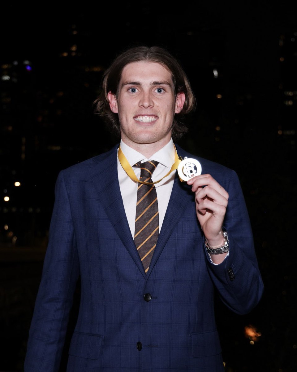 Will Day and his first Peter Crimmins Medal 🤩
