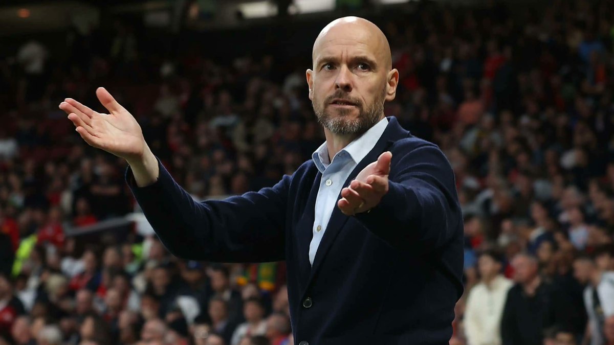 centredevils's tweet photo. 🚨🚨| The entire #mufc main defense is now injured:

- Aaron Wan-Bissaka
- Lisandro Martinez
- Raphael Varane
- Luke Shaw / Sergio Reguilon / Tyrell Malacia

Unheard of... 😣 https://t.co/bEAZUfHV2Y