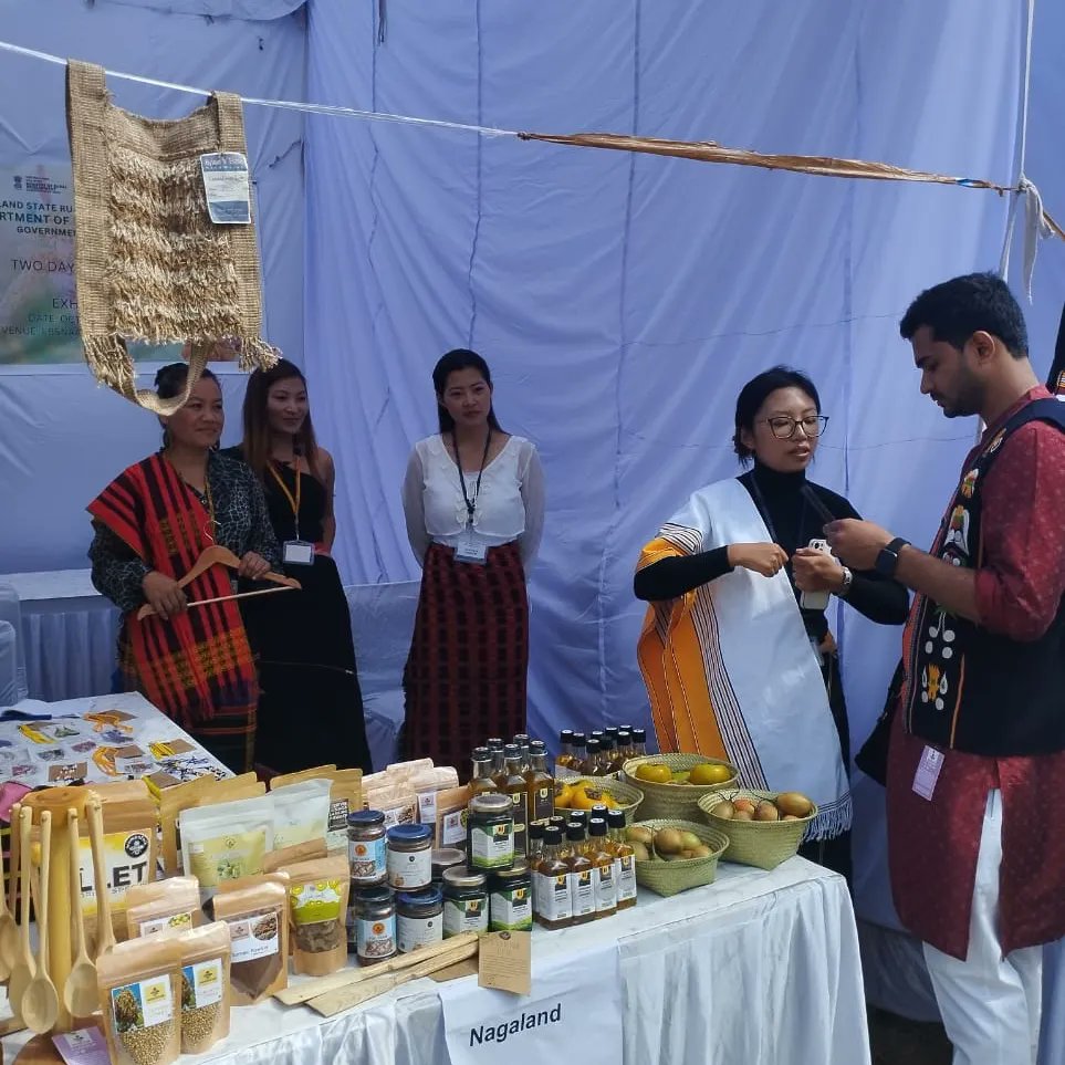 NSRLM SHGs participate in a 2 days workshop cum exhibition organized at LBSNAA academy Mussoorie, Uttarakhand. Director of LBSNAA and other officials visit the stall where 3 probationary officers (IAS) assist the participants as well. @mygovnagaland @day_nrlm #nsrlm #shg