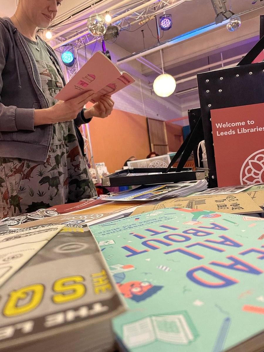 Here at Leeds Zine Fair @footprintleeds <a href="/leedslibraries/">Leeds Libraries</a> #LeedsZineLibrary lots of lovely people donating to the Library  come and say hi !