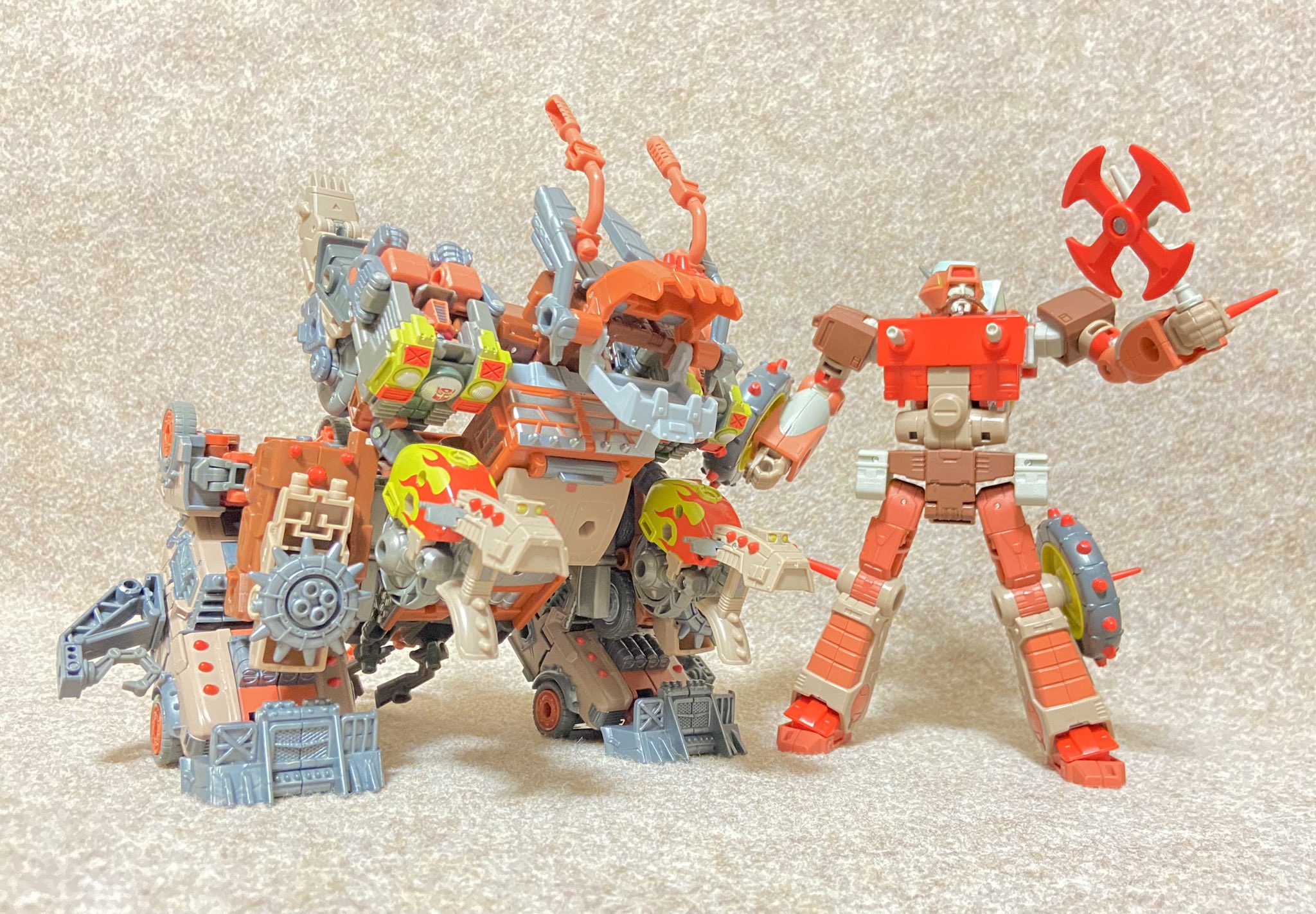 Amazon.co.jp: 劇場版アニメトランスフォーマー トイズ ジャンキオン/ジャンキヤード オートバイ小規模ロボットモデル  ジャンクのリーダーはレックガー、KOバージョンアクションフィギュアロボット : おもちゃ
