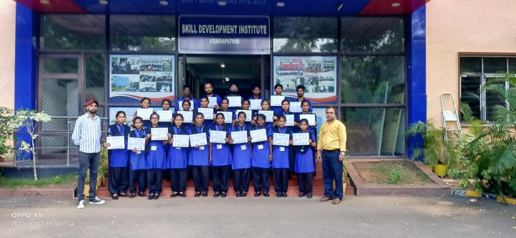 310iSkilling's tweet photo. Successful completion of Batch 15 of Office Assistant under the Management, Entrepreneurship &amp; Professional Skills Sector @MEPSCindia at SDI-Visakhapatnam. Thank you for your support @sdivisakh.@310iSkilling @the310i https://t.co/EGzKwRtx0r