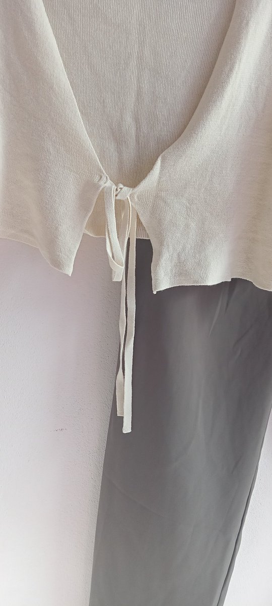 20thSep_S's tweet photo. ✿ 𝙋𝙧𝙞𝙘𝙚 : 120.- รวมส่ง
Size : sml

彡 รับ CF ใต้ภาพ/ DM ig นะคะ 

#เสื้อผ้ามือสอง #ส่งต่อเสื้อผ้ามือสอง #โล๊ะตู้ #โล๊ะตู้เสื้อผ้า #ส่งต่อ #เสื้อผ้ามือสองสภาพนางฟ้า #ส่งต่อเสื้อผ้ามือสองสภาพดี #ส่งต่อเสื้อผ้ามือ2 #เสื้อผ้ามือสองราคาถูก #ส่งต่อกางเกง #ส่งต่อเสื้อผ้าราคาถูก https://t.co/IpJMD4pTBV